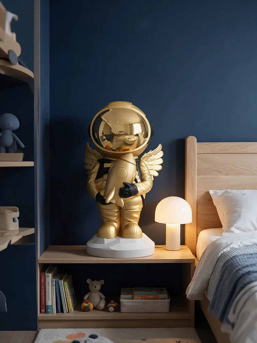 Astronaut Angel: Child's room