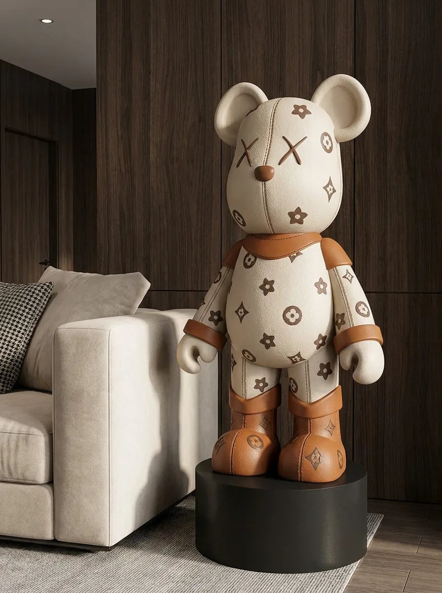 LV Bear: Living room