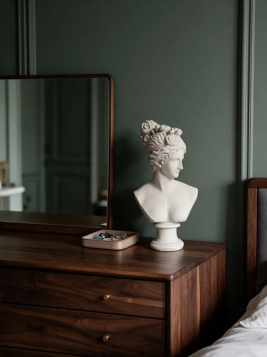 Radiant Queen: Im Schlafzimmer