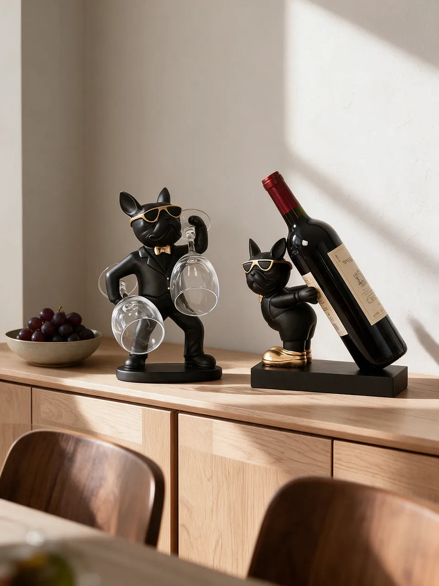 Bulldog Wine Set: Dining room