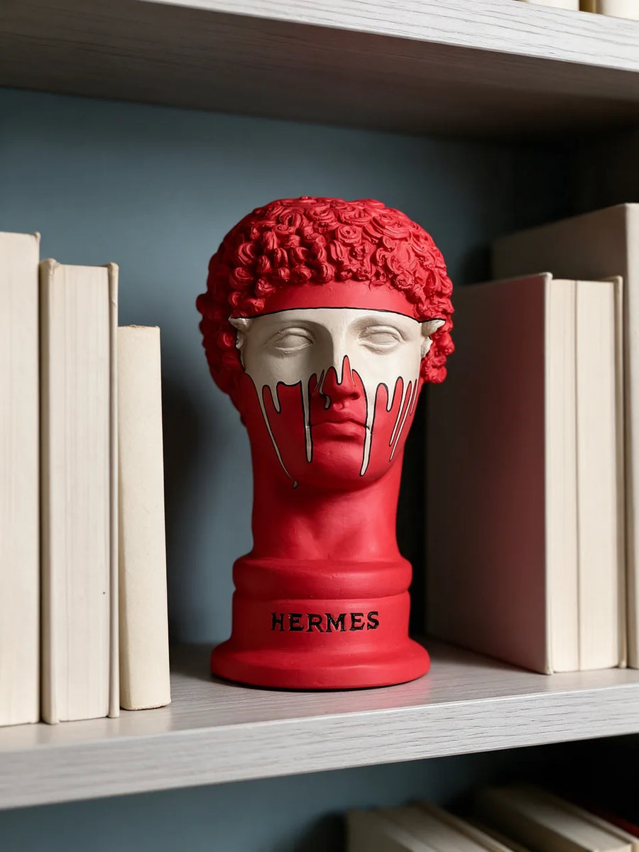 Hermes Dynamite: В библиотеке