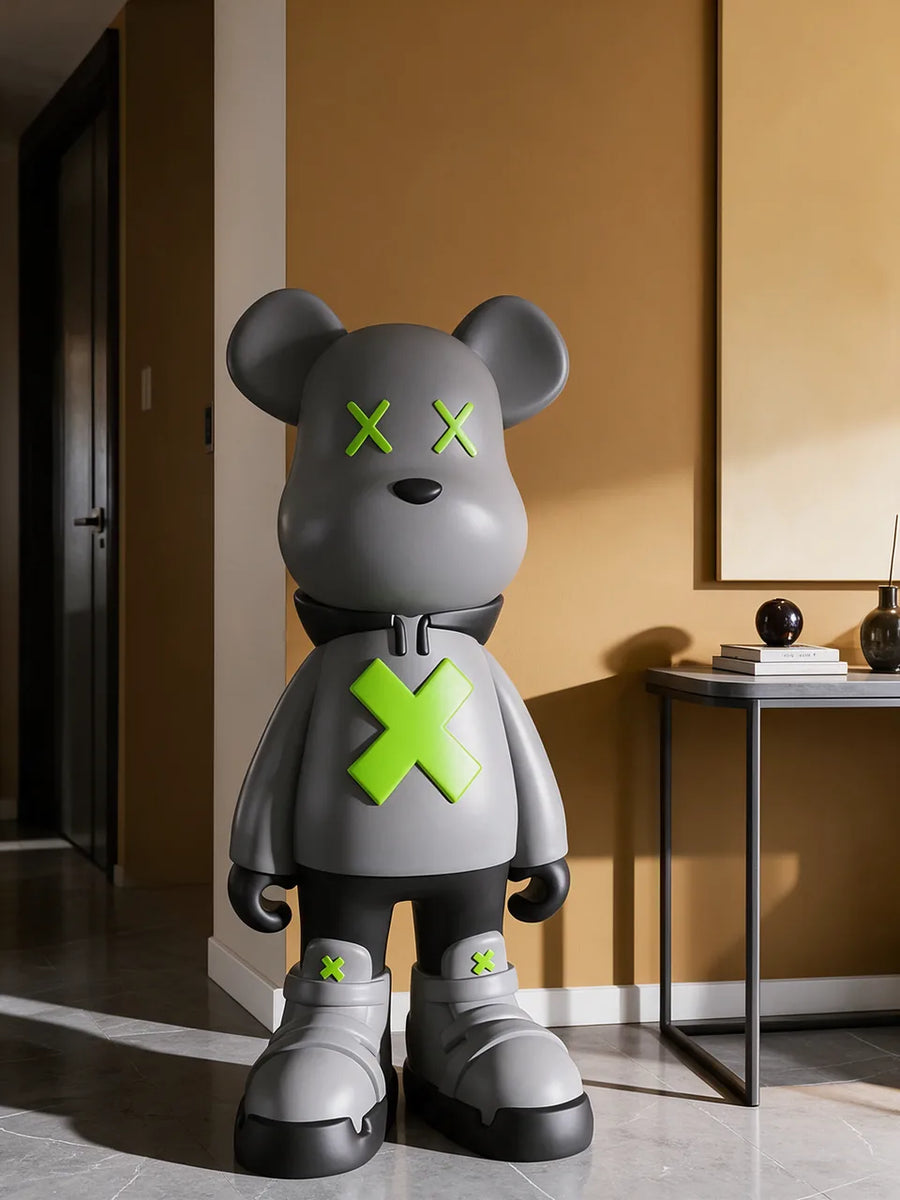 Dominator Bear: Прихожая