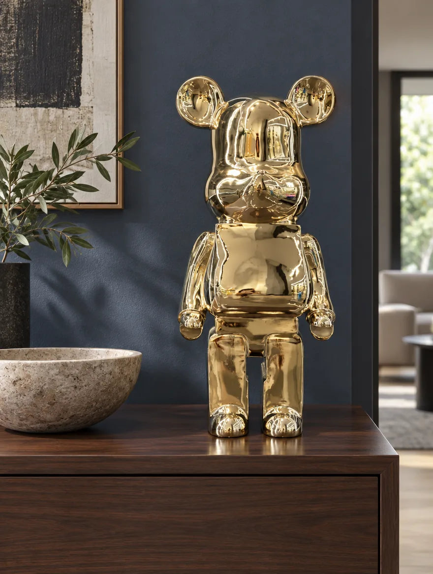 Glam Bear: في المدخل