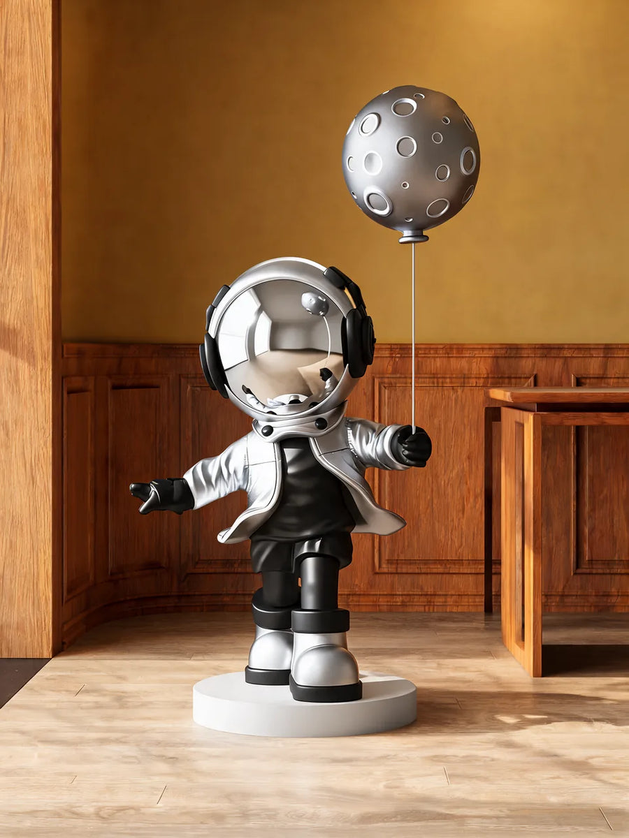 Moon Balloon Astronaut: Girişte