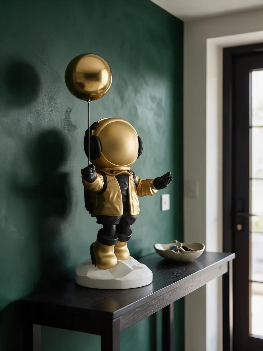 Saluting Astronaut: Entryway