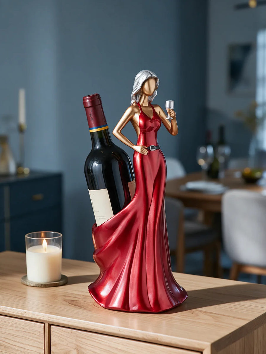 Wine Lady: В столовой