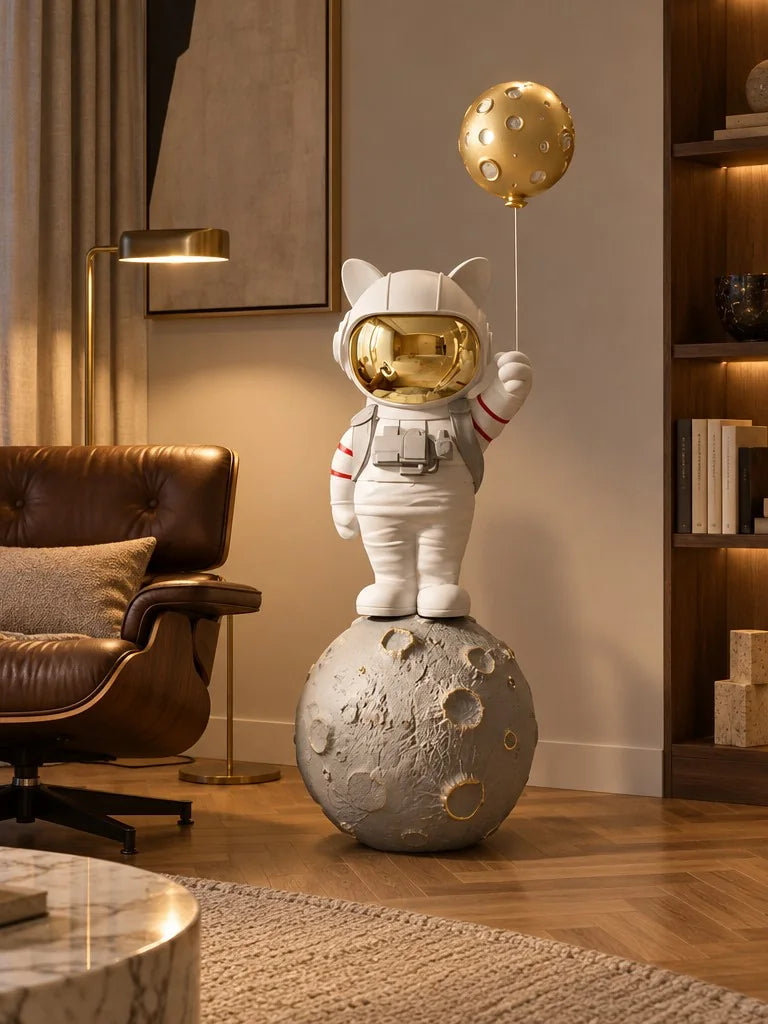 Kitty Moon Astronaut