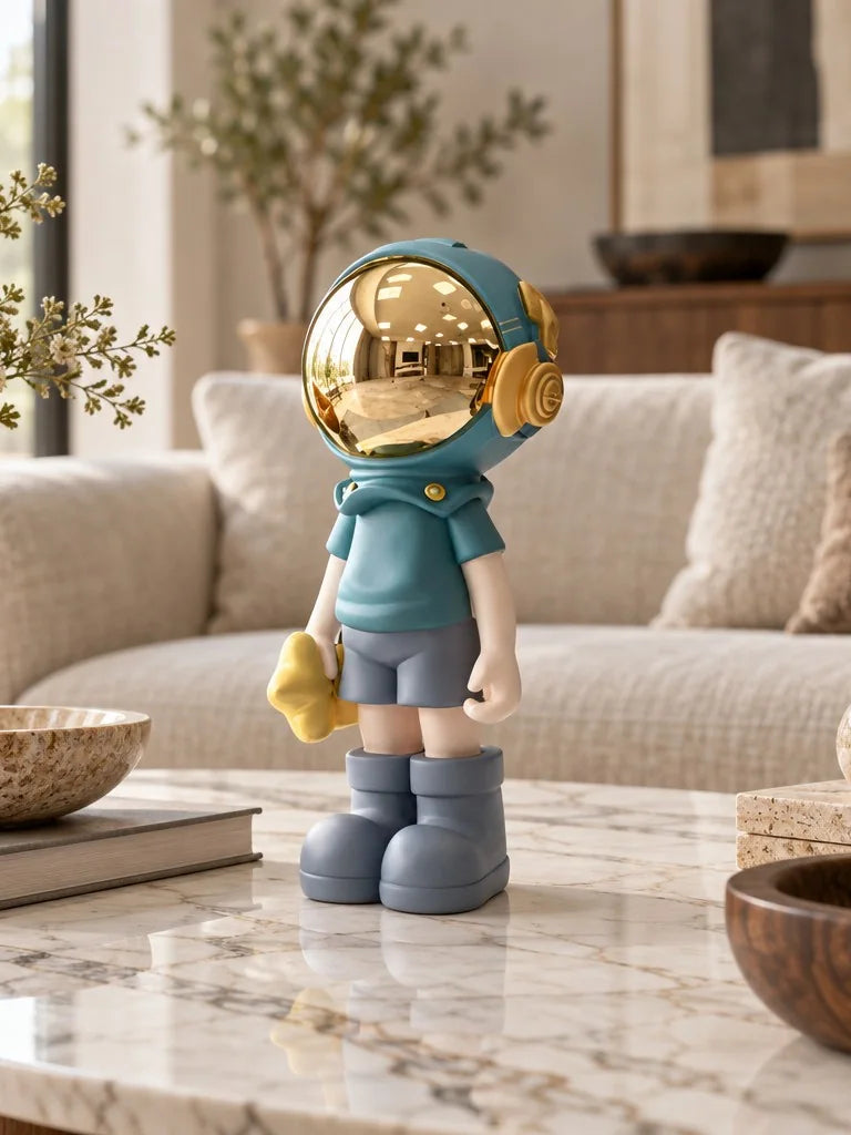 Astronaut Buddy: В гостиной