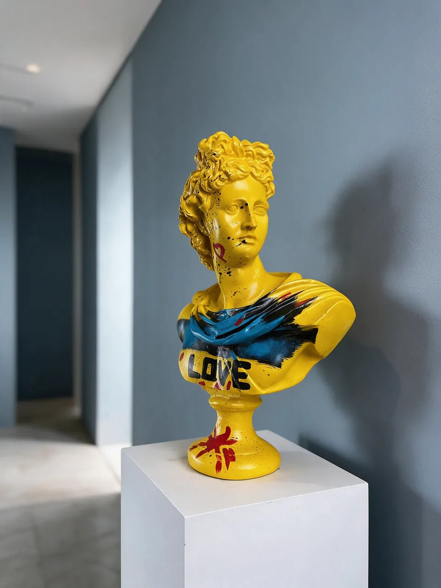Apollo Love: В галерее