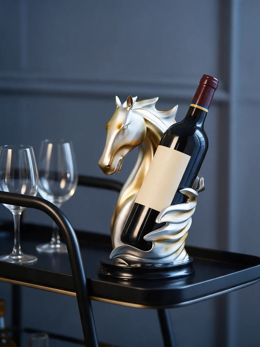 Wine Horse: 家庭吧台