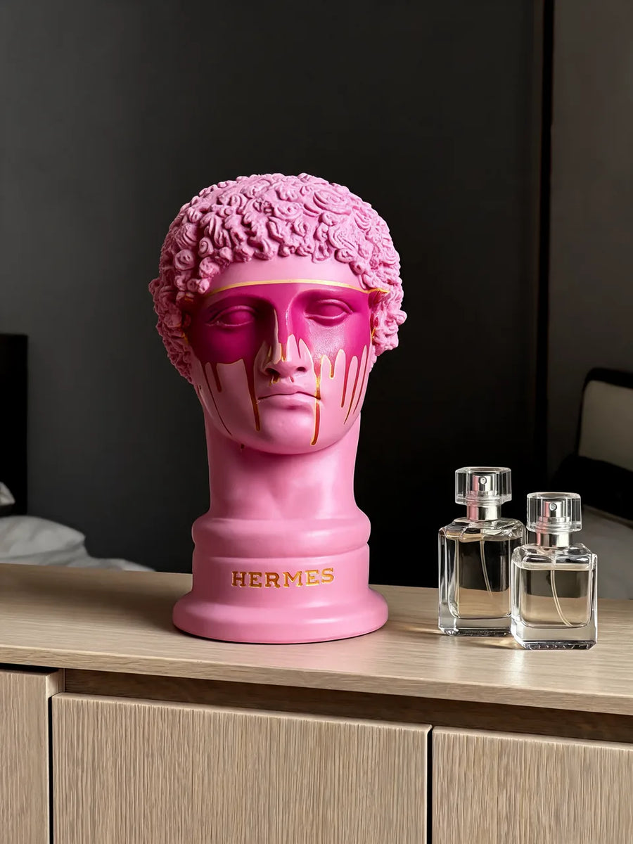 Hermes Drip: في غرفة النوم