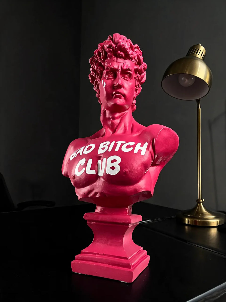 Pink David: Офис