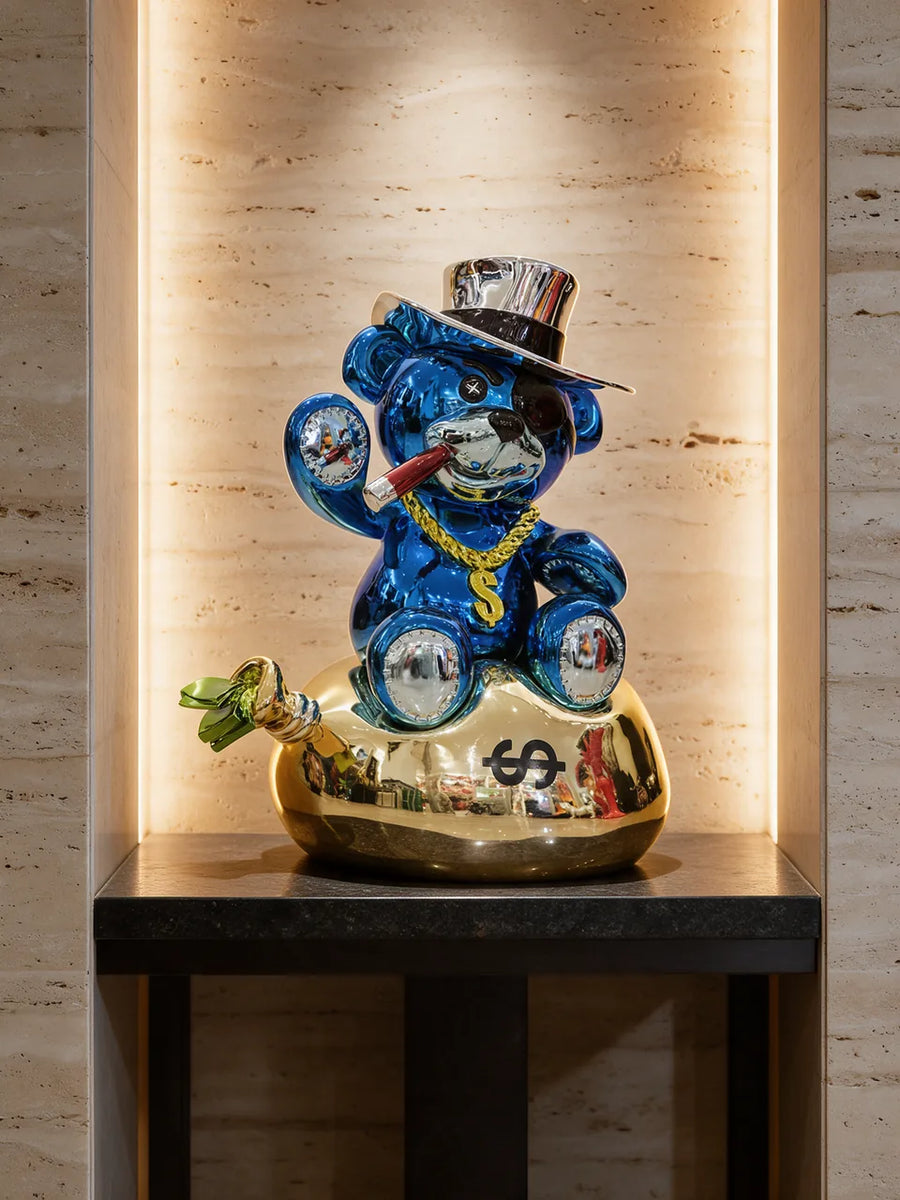 Billionaire Bear: В гостиной