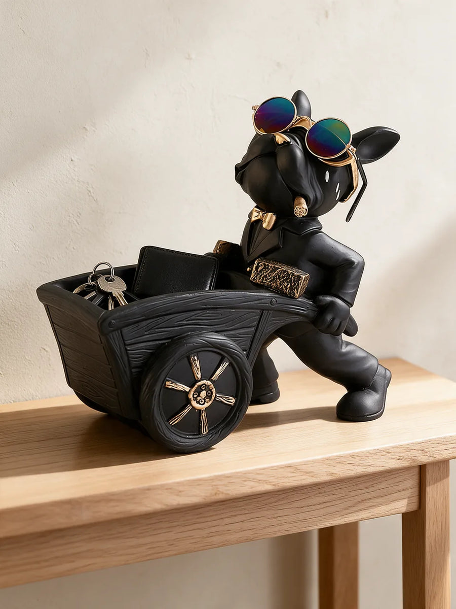 Frenchie Hustler: Entryway