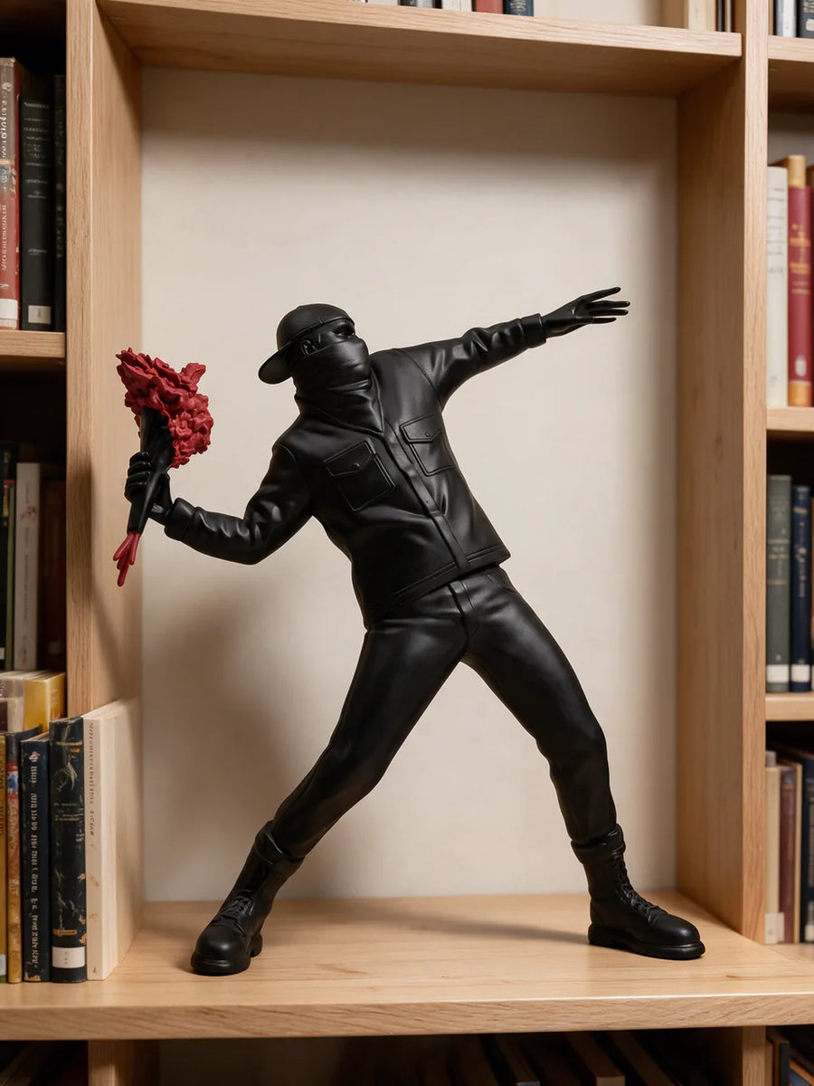 Banksy Flower Thrower: 在藏书室