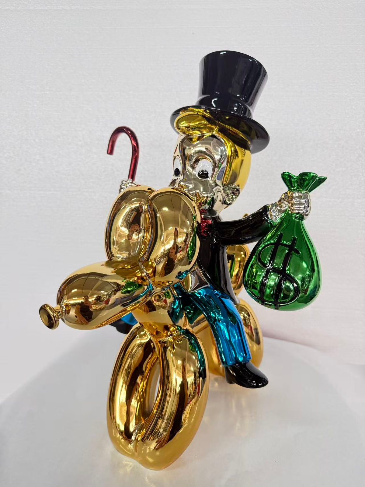 Balloon Dog Billionaire