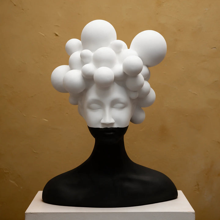 Pearl Lady