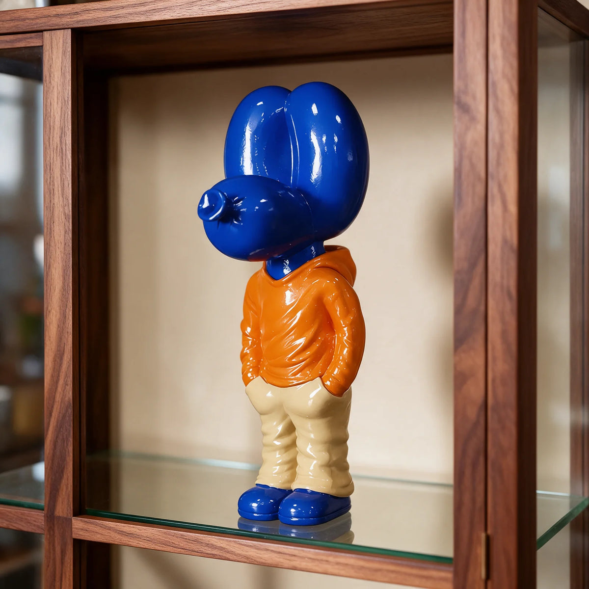Standing Balloon Dog