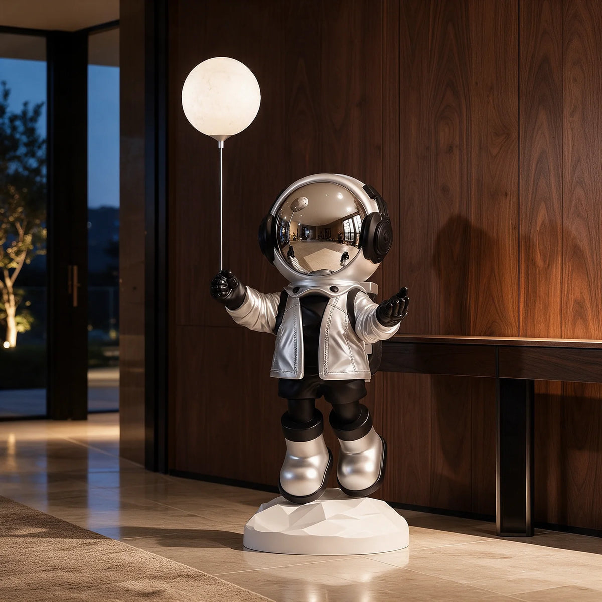 Glow Balloon Astronaut