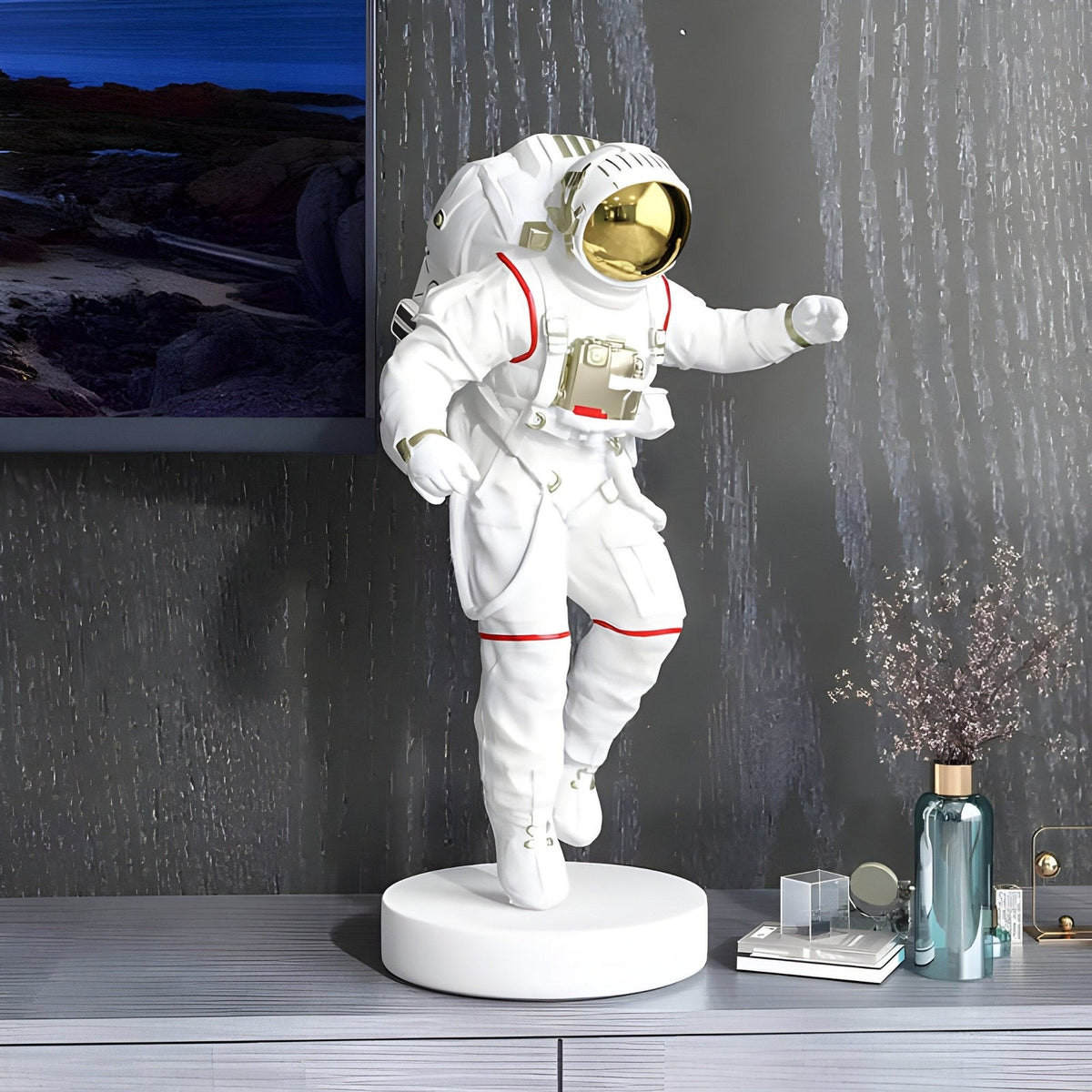 Astronaut Explorer